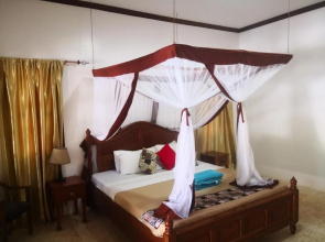 Mambo Ocean Resort