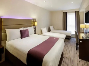 Premier Inn Stirling South - M9 J9