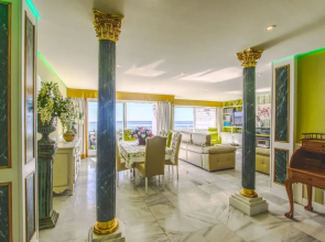 1149 Unique Beachfront Penthouse 400M2 Marbella Center