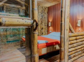 Piranha EcoLodge
