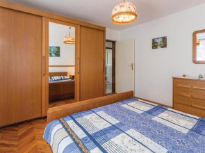 Nice Home in Fazana With Wifi and 3 Bedrooms