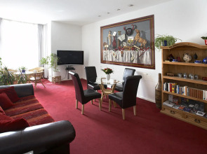 Art Hotel Charlottenburger Hof