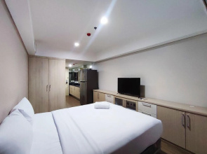 New Furnished Studio Room Apartment At Warhol (W/R) Residences