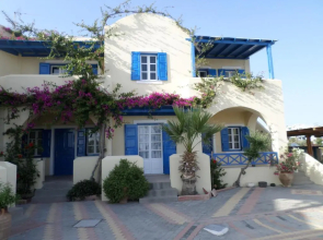 Santorini Traditional Apartments