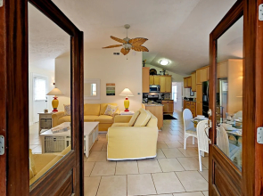 655 Cabana Beach Rd Cottage 4 Bedrooms 4 Bathrooms Cottage