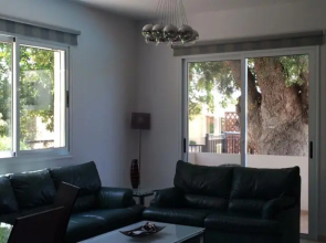 Oakdale Flat