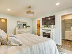 Poolside Fun + Oceanfront Bliss: Kure Beach Haven!