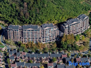 Yunyue Resort Hotel (Anji Wufeng Mountain International Youth Camp)