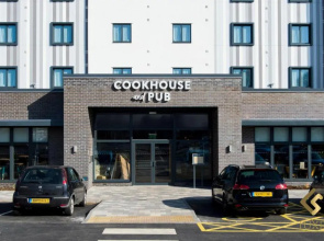 Duplex Apartments By Luxe Your Stays- Sandwell, West Bromwich