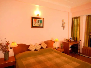 Ranikhet Inn
