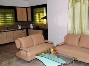 Aigialia holiday houses