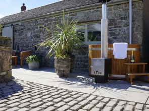 The Wink, Cape Cornwall