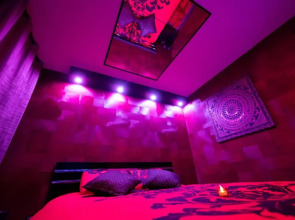 L’Insolite, Spa Privatif (Appartement Jacuzzi)