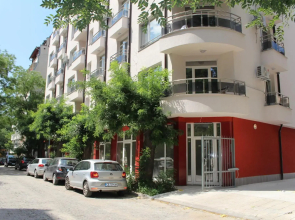 Domus Apartments Grand