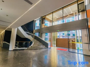 Xishuangbanna Jinghong No.1 Mansion (Splashing Square)