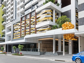 Hope Street Apartments by CLLIX