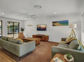 Noosa Heads Endless Summer Beach Retreat