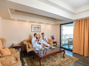 SUNRISE Holidays Resort (Adults Only)