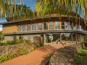 Hotel Ohana