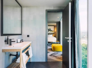 Radius Hotel Tbilisi