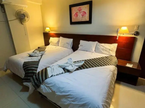 Hotel Plaza Del Bosque Inn
