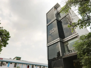 Hotel Hira Panna by OYO Rooms