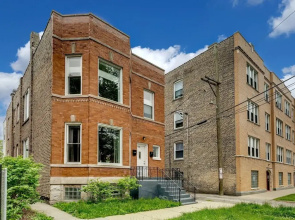 Charming 2 Bedroom Apartment in Logan Square by AllSet Turnover