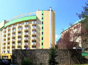 Hotel Alunis