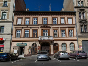 Klauzal 10 Apartment