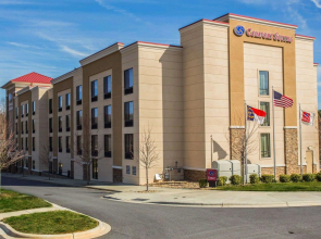 Comfort Suites Huntersville near Lake Norman