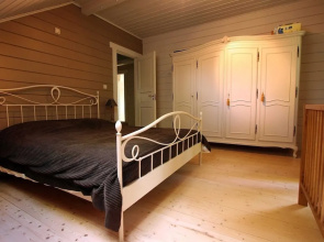 Countryside Chalet in Bomal sur Ourthe With Sauna, Balcony