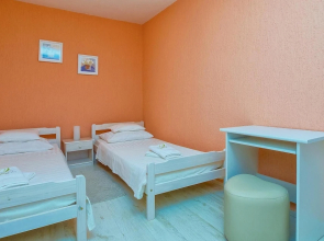 Awesome Home in Dugi Rat With Wifi and 2 Bedrooms