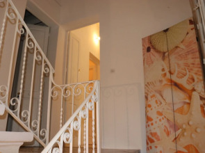 Corto Maltese Guest House
