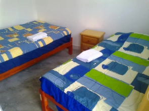 Icthus Paracas Backpacker House
