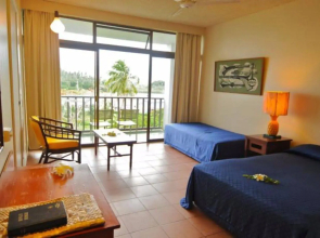 Savusavu Hot Springs Hotel