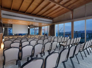 DoubleTree by Hilton Hotel Istanbul - Tuzla