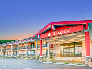 Ramada by Wyndham Rockaway