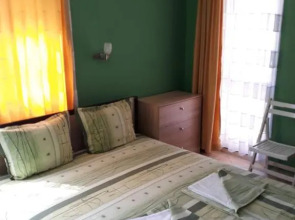 Guest House Yanina