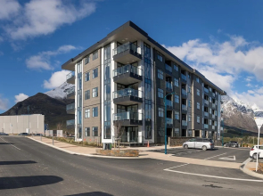 Executive 2 Bedroom Apartment Remarkables Park