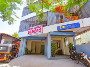 FabHotel Silver 9