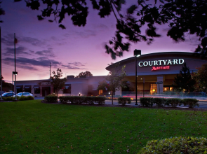 Courtyard by Marriott Montvale