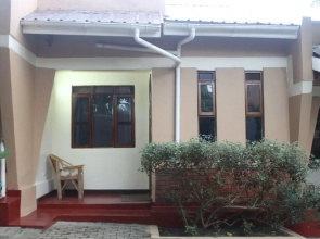 Montane Safaris Hotel