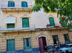 J & Y Habana Vieja