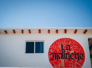Malinche Hostel and Apartments