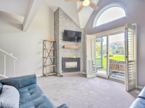 Ellicottville Townhome ~ Half Mi to Slopes!
