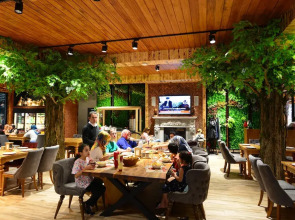 Inanlar Deluxe Hotel & Bungalow