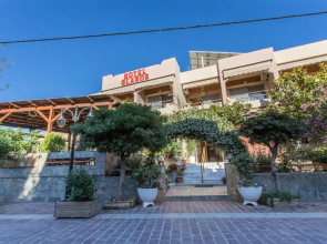 Hotel Glaros