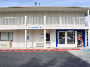 Motel 6 Seattle, WA - South