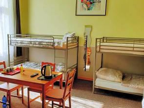 Mir hostel