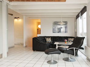 10 Person Holiday Home in Ebeltoft-by Traum